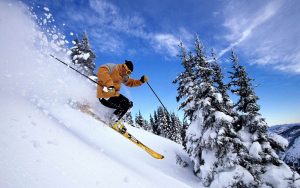 skiing-kufri-himachal-pradesh